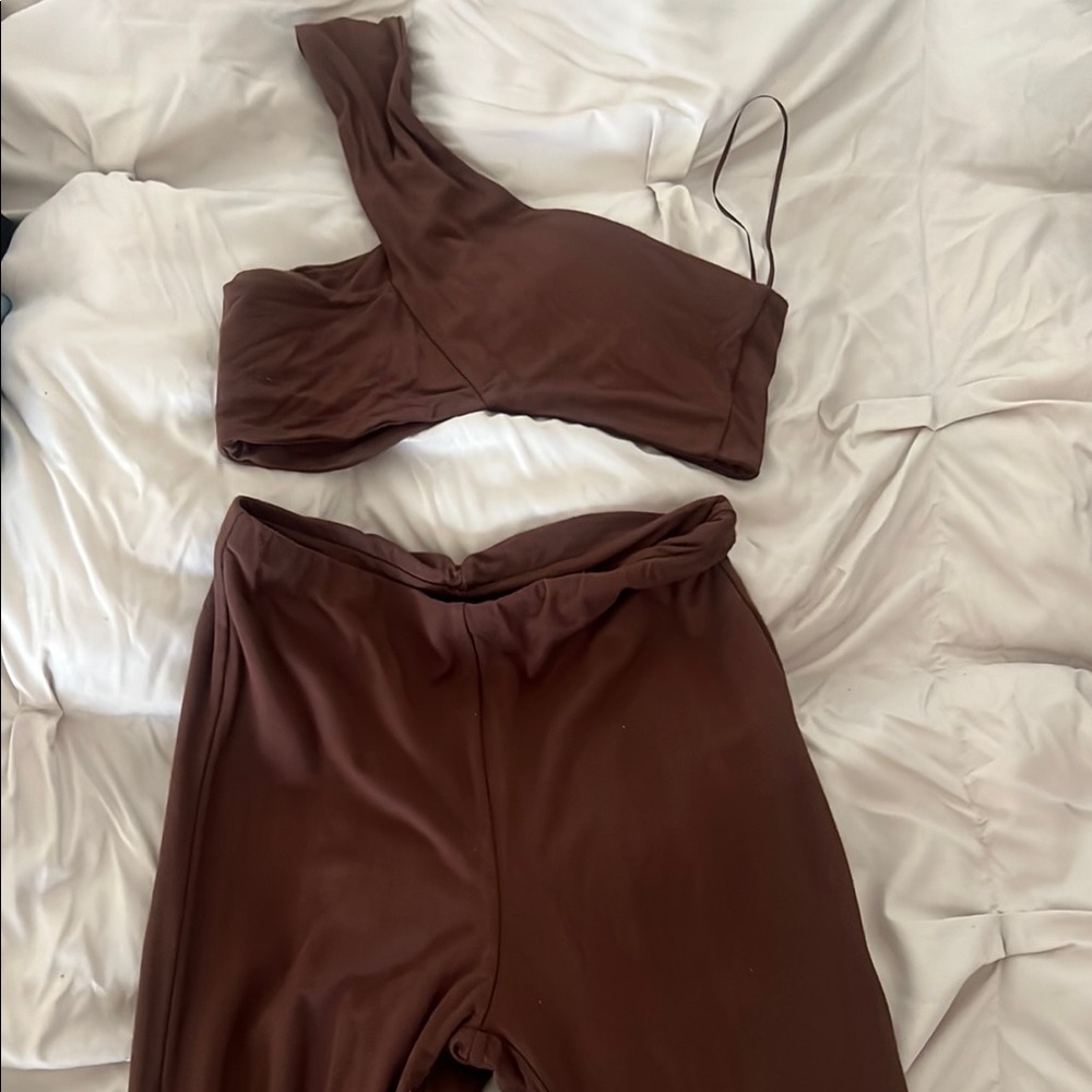 Naked Wardrobe Brown Leggings Set